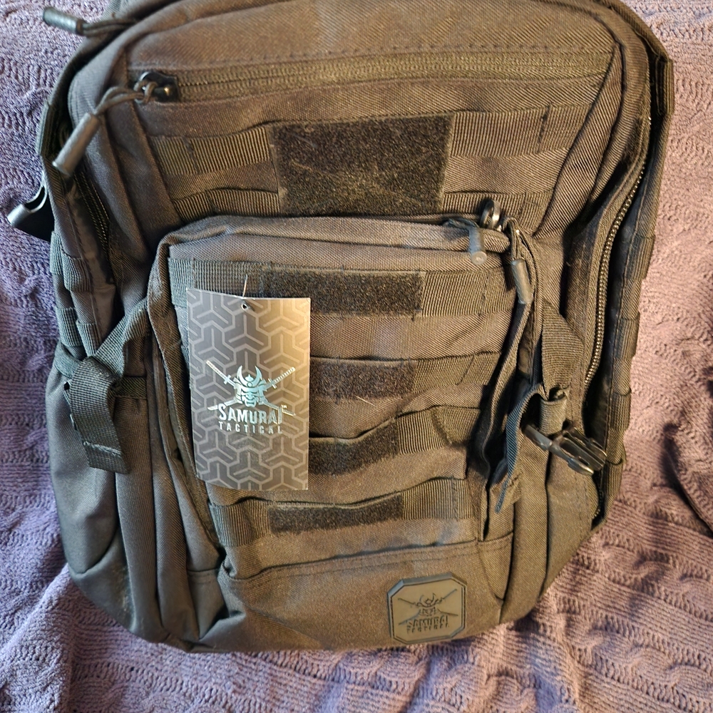 Men's Backpack - Olive Green